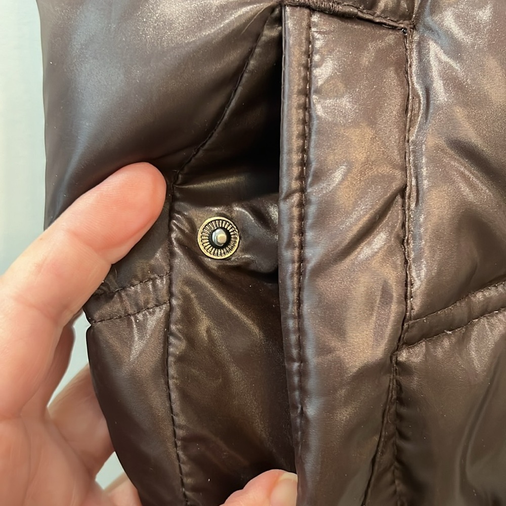 Predator Puff Vest - Picture 4 of 5